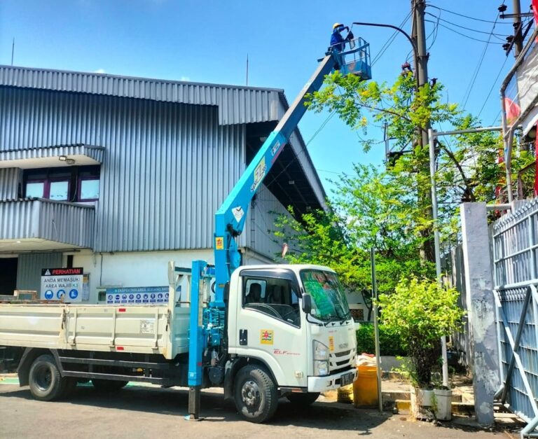 Rental skylift bali