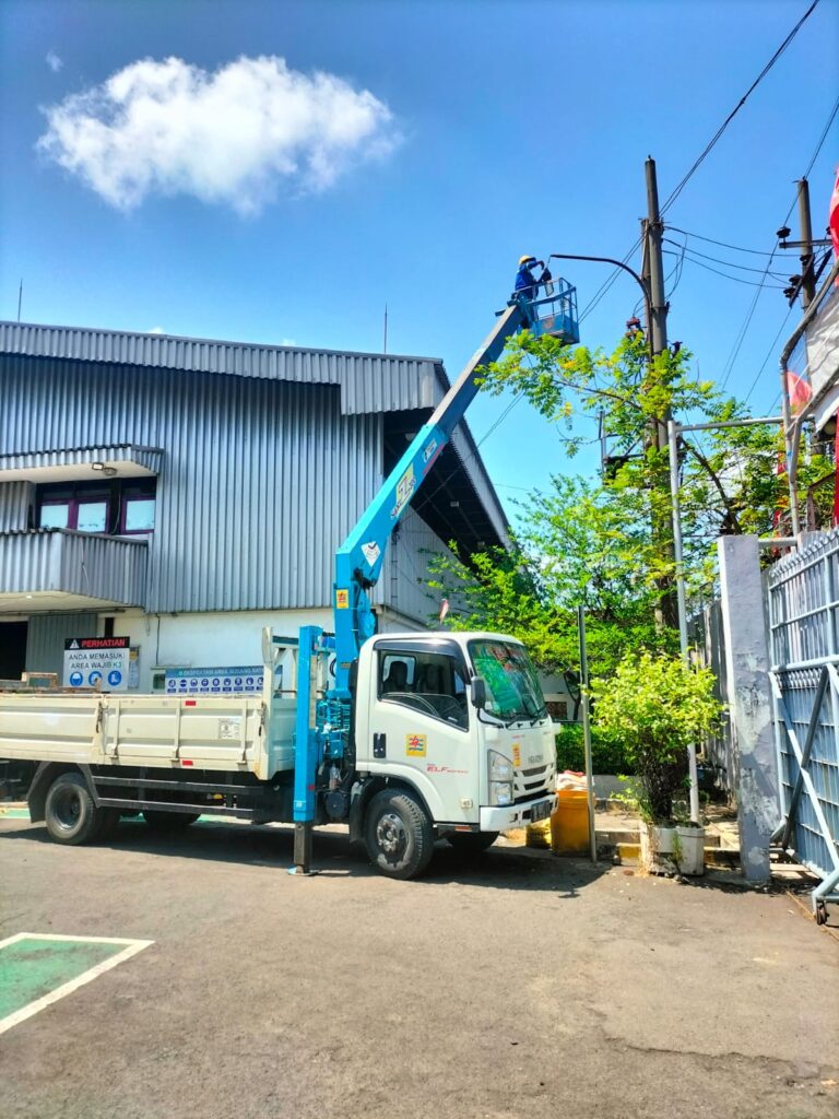 Rental skylift pasuruan