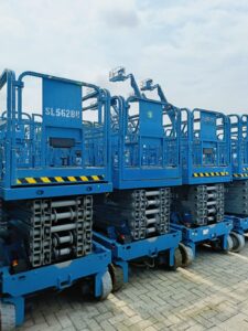 Rental scissorlift gresik