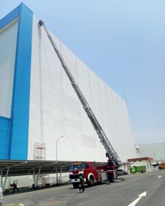 Rental skylift surabaya